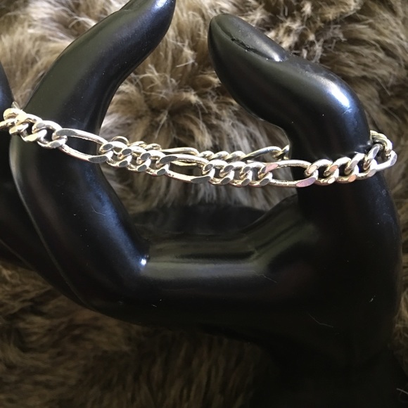 Silver tone figaro necklace and bracelet set - Picture 4 of 8